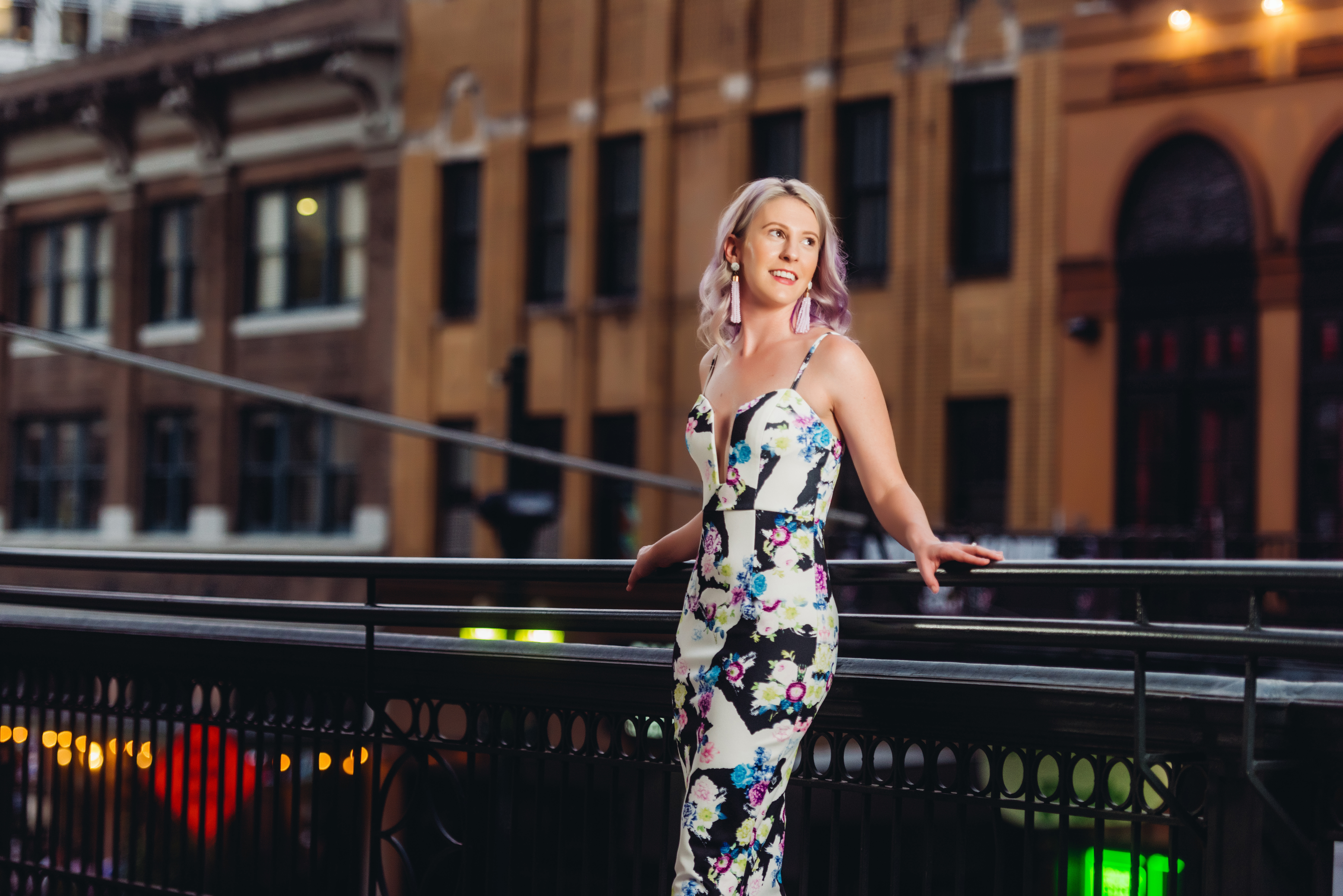 Fall Florals, Houston Photographer, Fashion Blogger, Style Blogger, Fashion, Houston Blogger, Downtown, Midi Dress - Midi Dress x Fall Florals by Houston fashion blogger Gracefully Sassy