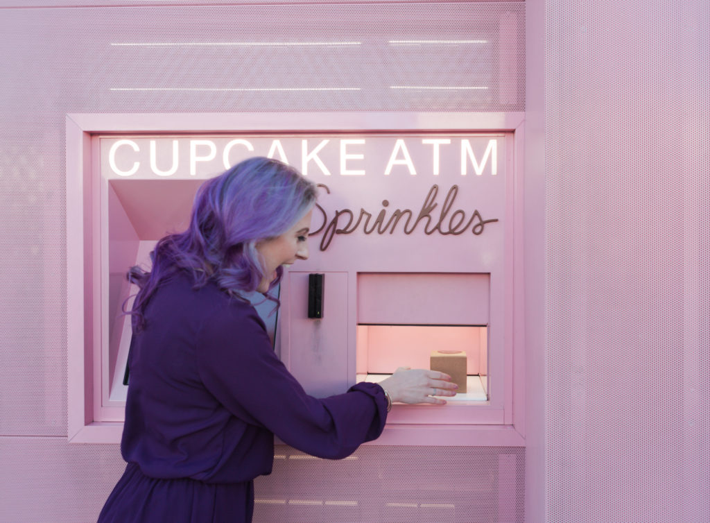 fashion blogger, style blog, style blogger, pravana, wella, moroccan oil, kenra, houston blogger, houston photographer, sprinkles cupcakes