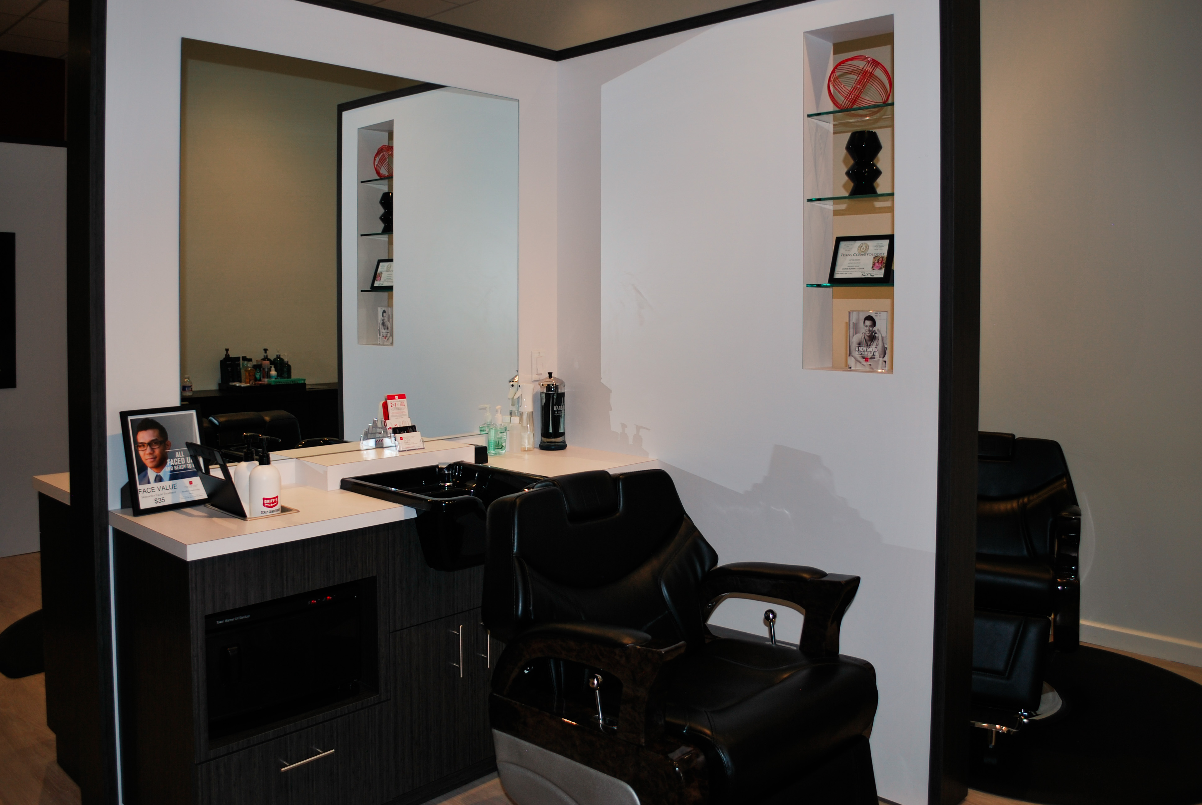 18 8 baybrook passage, hair treatements, men's salon, houston blogger, style blog, fashion blogger, houston salon